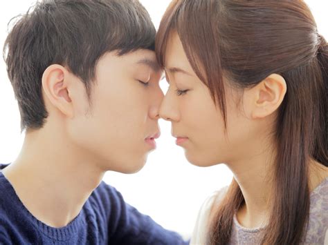 ディープキス感覚|絶対うまくいく！ディープキスの7つのやり方と13の。